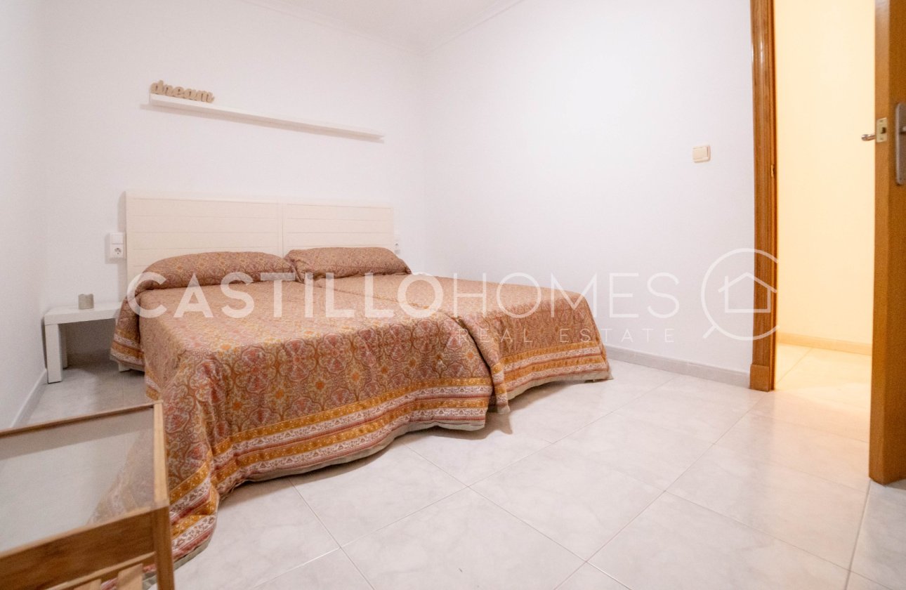 Resale - Apartment / flat - Torrevieja - Centro