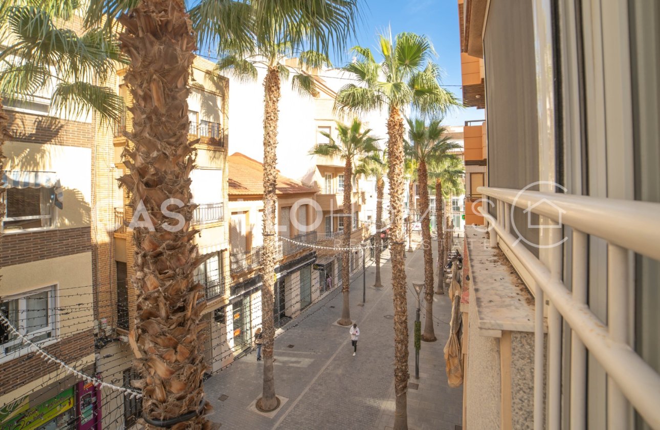 Resale - Apartment / flat - Torrevieja - Centro