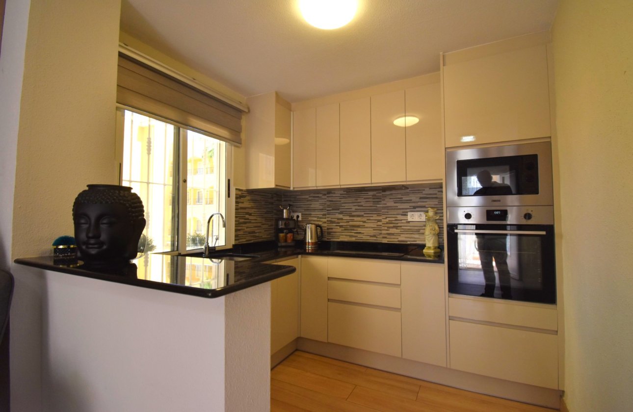 Resale - Villa - Orihuela Costa - Villamartin