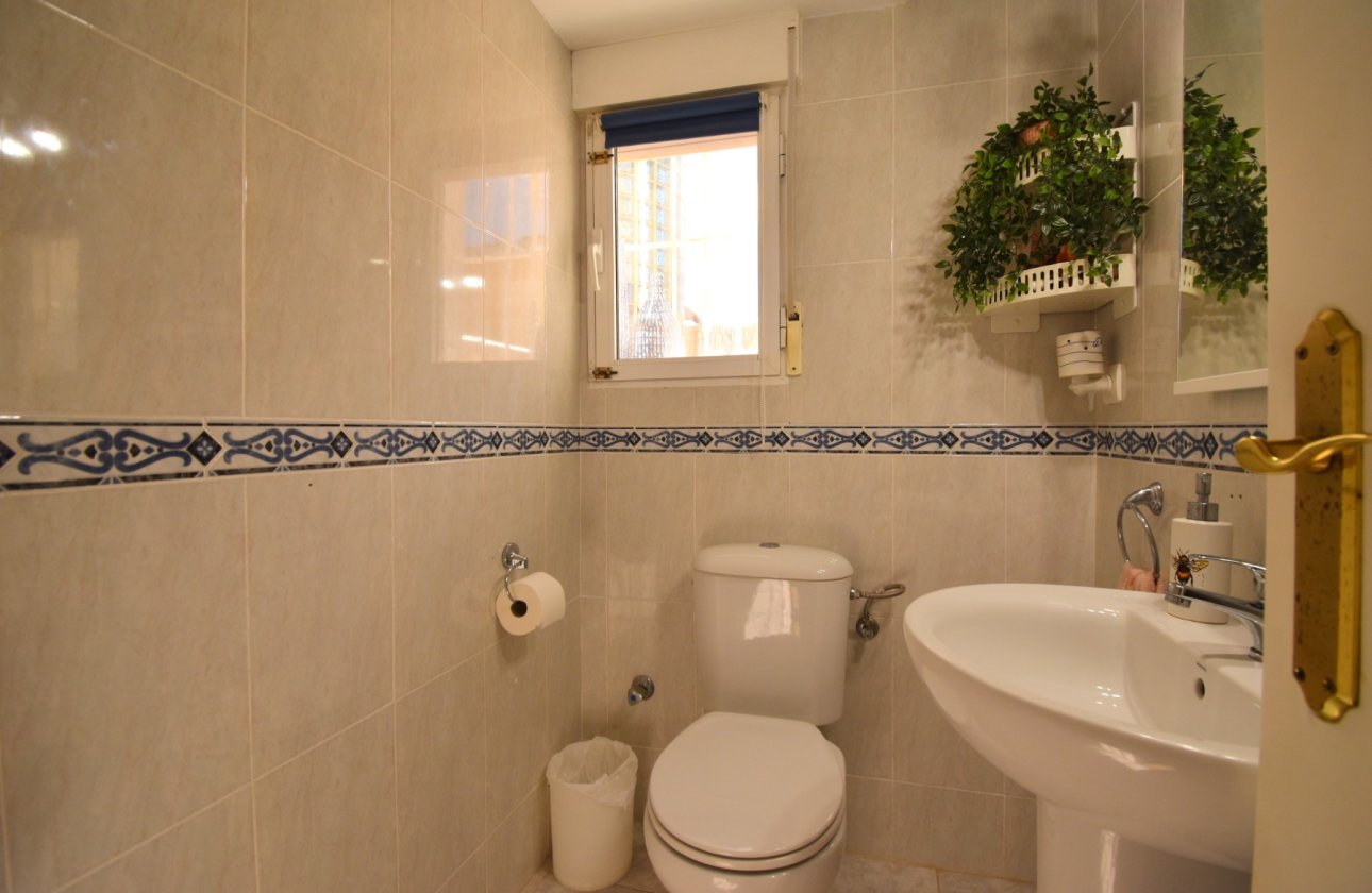 Resale - Villa - Orihuela Costa - Villamartin