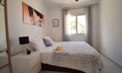 Resale - Villa - Orihuela Costa - Villamartin