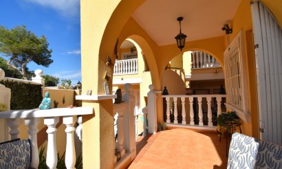 Resale - Villa - Orihuela Costa - Villamartin