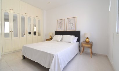 Resale - Apartment / flat - Orihuela Costa - Playa Flamenca