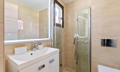 Resale - Townhouse - Torrevieja - Aguas Nuevas