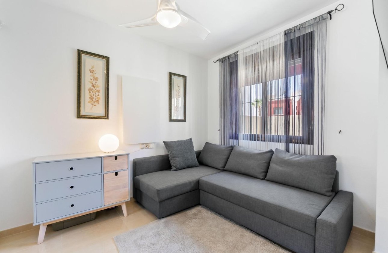 Resale - Townhouse - Torrevieja - Aguas Nuevas