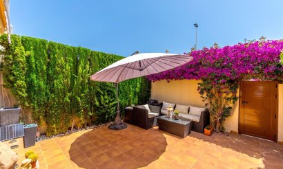 Resale - Townhouse - Torrevieja - Aguas Nuevas