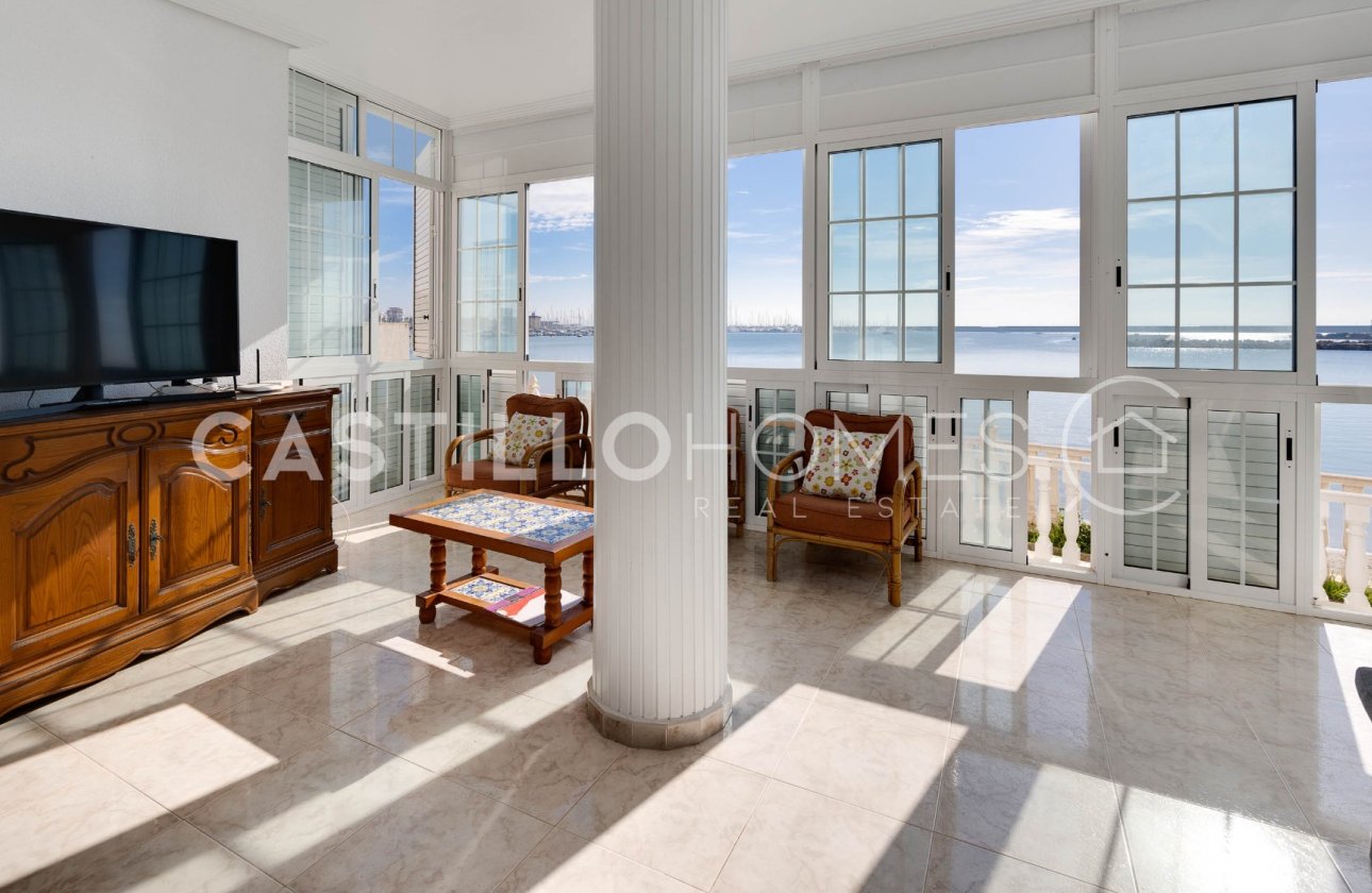 Resale - Apartment / flat - Torrevieja - Playa del Acequión
