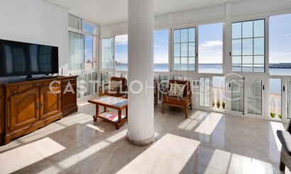 Resale - Apartment / flat - Torrevieja - Playa del Acequión