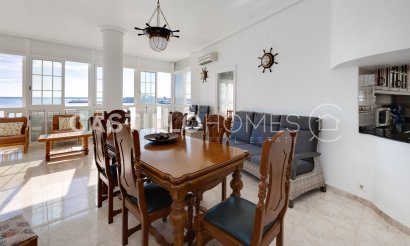 Resale - Apartment / flat - Torrevieja - Playa del Acequión