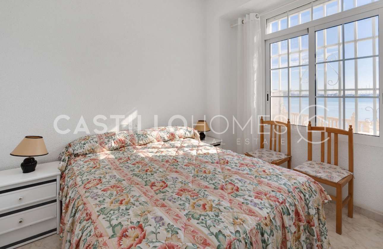 Resale - Apartment / flat - Torrevieja - Playa del Acequión