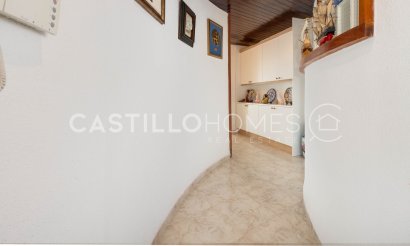 Resale - Apartment / flat - Torrevieja - Playa del Acequión