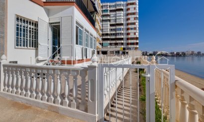 Resale - Apartment / flat - Torrevieja - Playa del Acequión