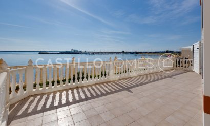 Resale - Apartment / flat - Torrevieja - Playa del Acequión