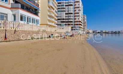 Resale - Apartment / flat - Torrevieja - Playa del Acequión