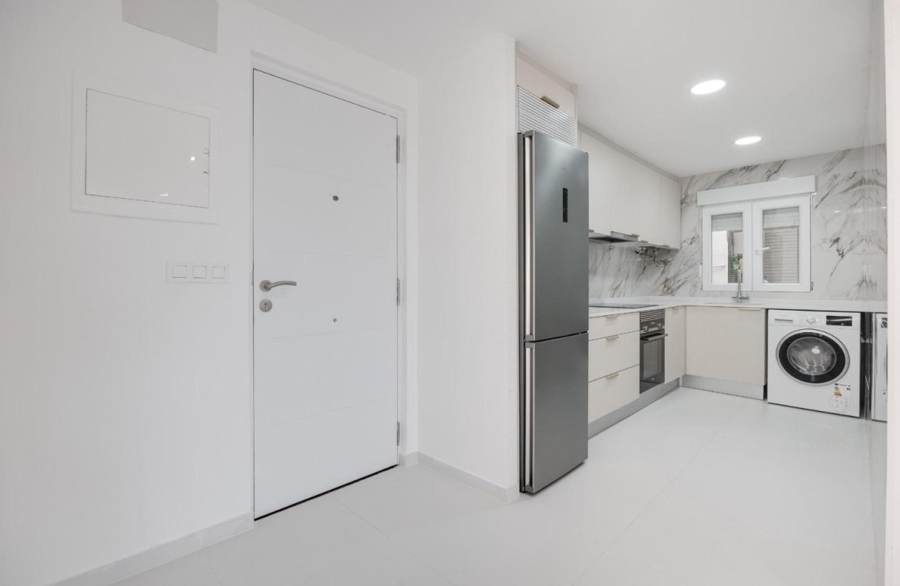 Resale - Apartment / flat - Torrevieja - playa de los naufragos