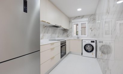 Resale - Apartment / flat - Torrevieja - playa de los naufragos