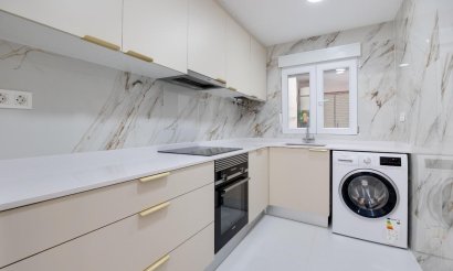 Resale - Apartment / flat - Torrevieja - playa de los naufragos