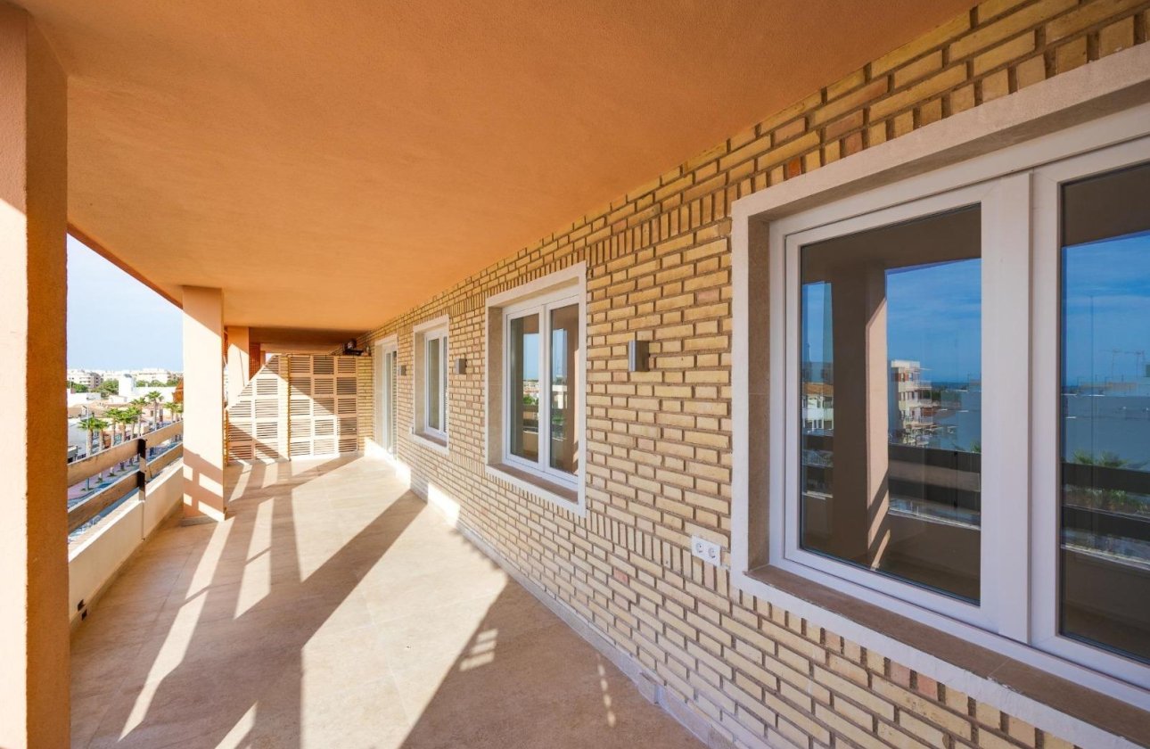 Resale - Apartment / flat - Torrevieja - playa de los naufragos