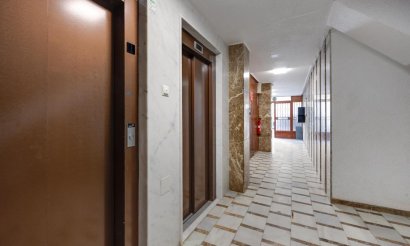 Resale - Apartment / flat - Torrevieja - playa de los naufragos