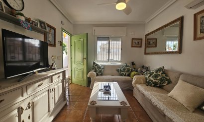 Resale - Bungalow - La Zenia