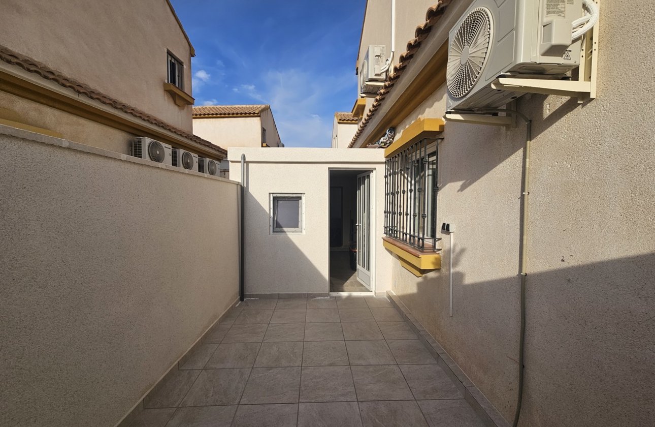 Resale - Bungalow - La Zenia