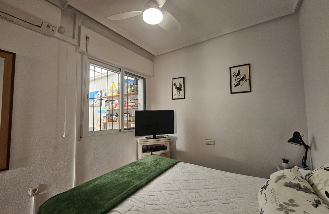 Resale - Bungalow - La Zenia