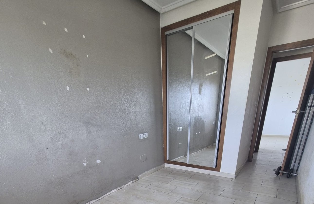 Resale - Apartment / flat - Torrevieja - Agua Nuevas