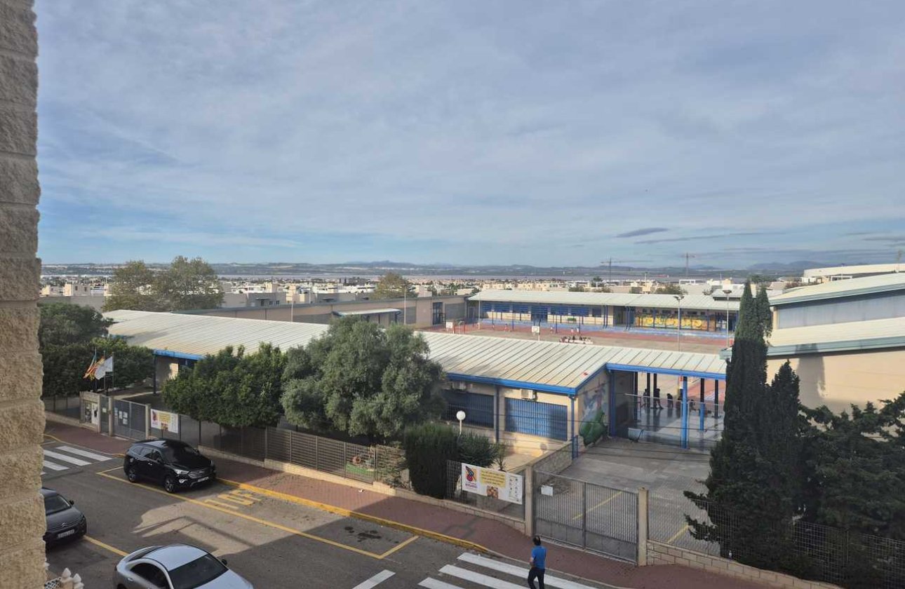 Resale - Apartment / flat - Torrevieja - Agua Nuevas