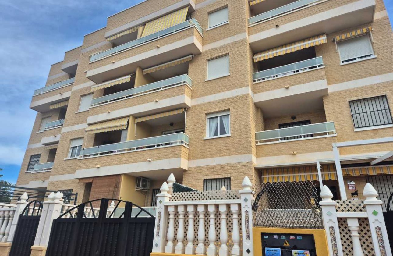 Resale - Apartment / flat - Torrevieja - Agua Nuevas
