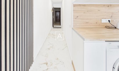 Resale - Apartment / flat - Torrevieja - Centro Torrevieja