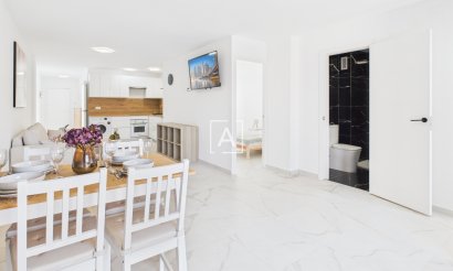 Resale - Apartment / flat - Torrevieja - Torrevieja Centro