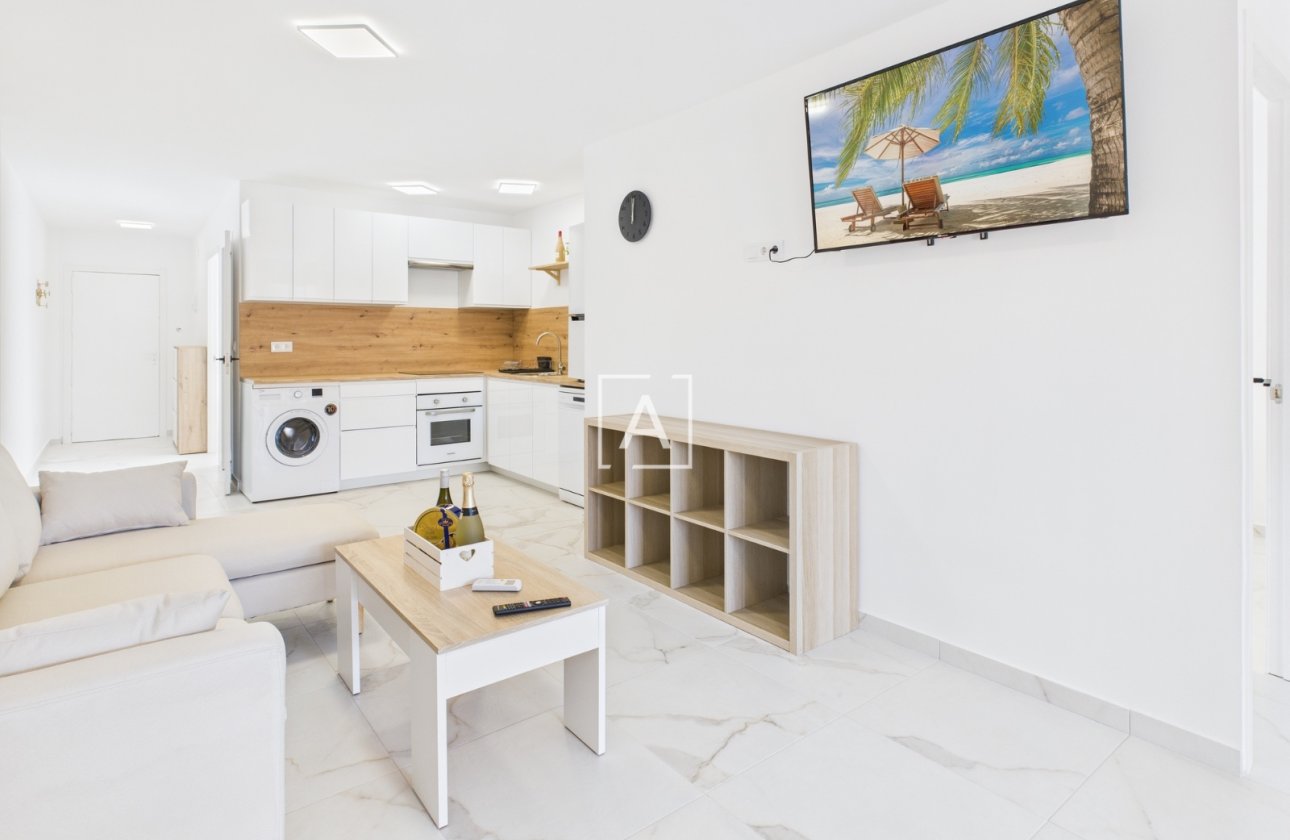 Resale - Apartment / flat - Torrevieja - Torrevieja Centro