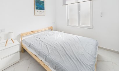 Resale - Apartment / flat - Torrevieja - Torrevieja Centro