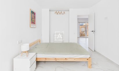 Resale - Apartment / flat - Torrevieja - Torrevieja Centro