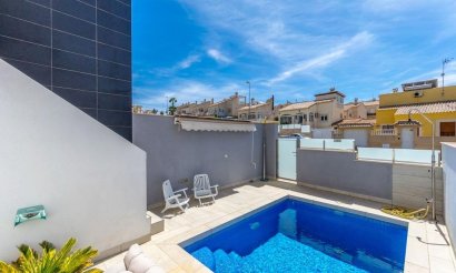 Resale - Apartment / flat - Orihuela Costa - Los Altos