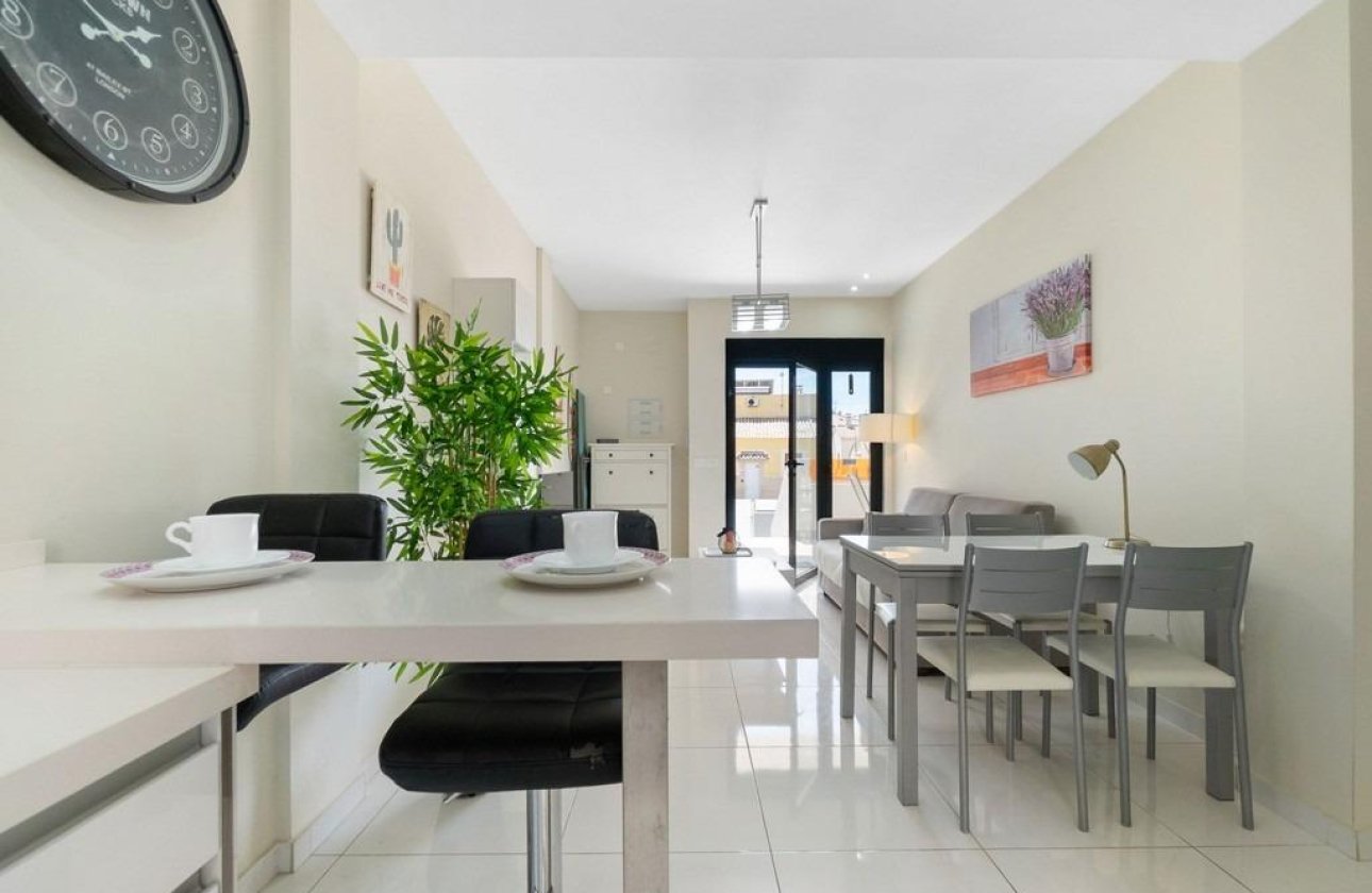 Resale - Apartment / flat - Orihuela Costa - Los Altos