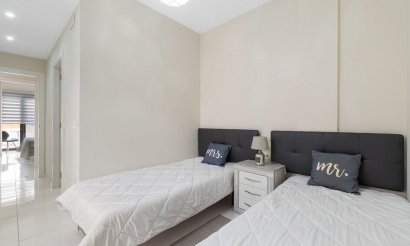 Resale - Apartment / flat - Orihuela Costa - Los Altos