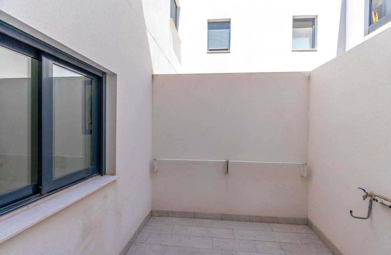 Resale - Apartment / flat - Orihuela Costa - Los Altos