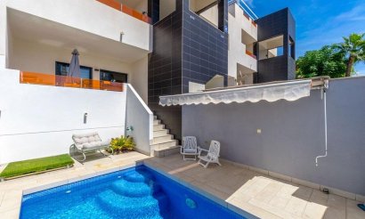 Resale - Apartment / flat - Orihuela Costa - Los Altos
