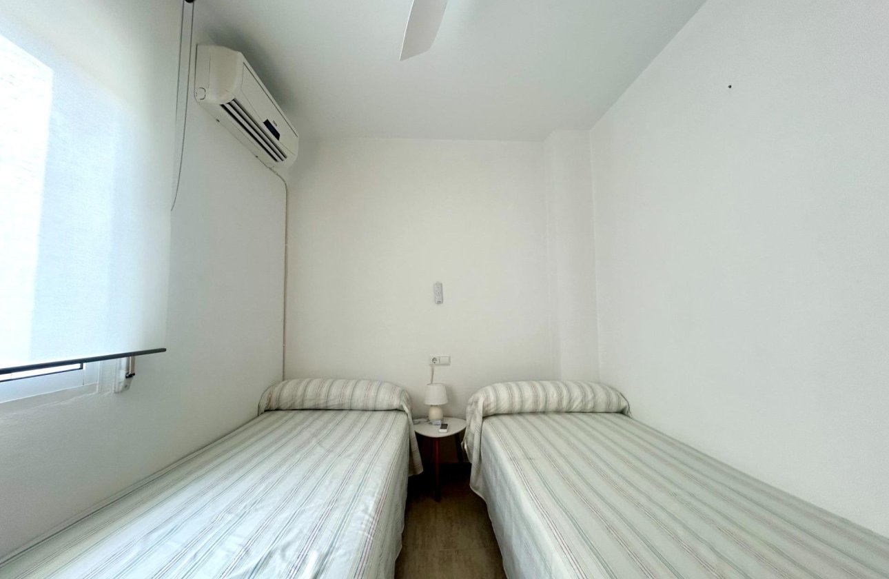 Resale - Townhouse - Orihuela Costa - Campoamor