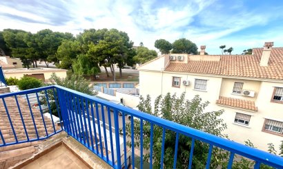 Resale - Townhouse - Orihuela Costa - Campoamor