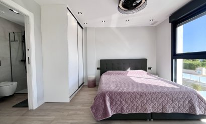 Resale - Villa - Orihuela Costa - Playa Flamenca