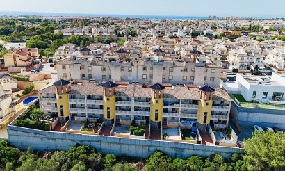 Resale - Apartment / flat - Cabo Roig