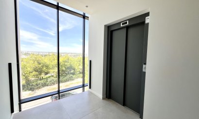 Reventa - Apartamento / piso - Las Colinas Golf Resort