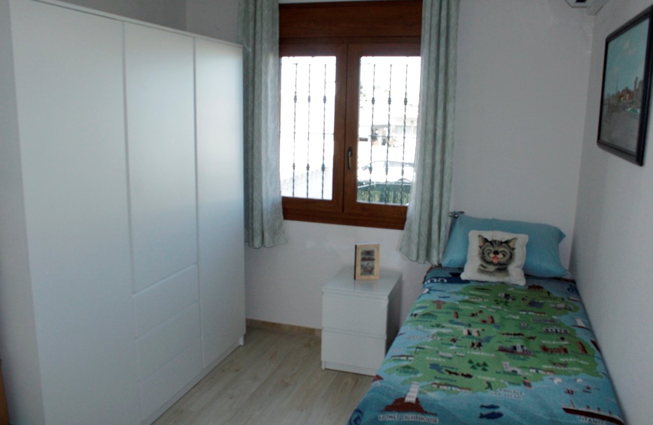 Reventa - Bungalow - Orihuela Costa