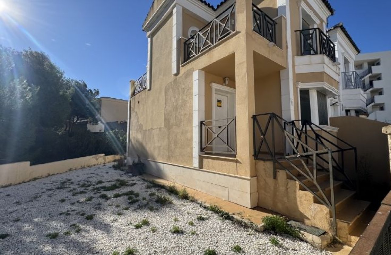 Resale - Villa - Orihuela Costa - Orihuela