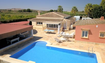 Resale - Villa - Heredades - Heredades - Country