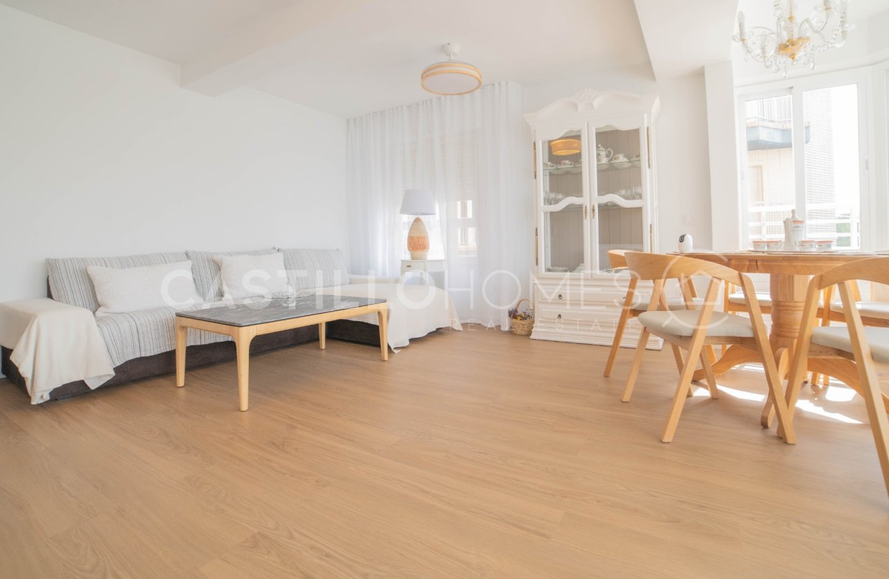 Resale - Apartment / flat - Torrevieja - Centro