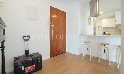 Resale - Apartment / flat - Torrevieja - Centro