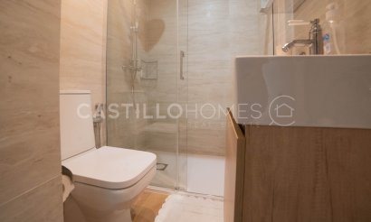 Resale - Apartment / flat - Torrevieja - Centro